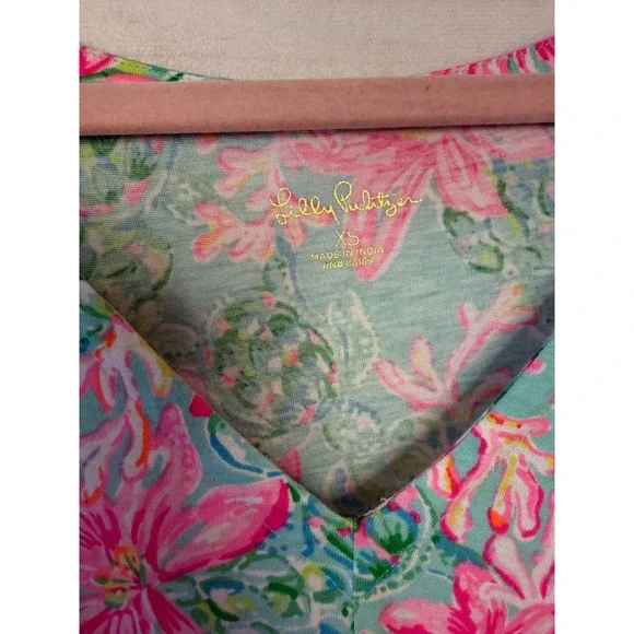 Lilly Pulitzer Tiered Flutter Sleeve V Neck Floral Print Dress XS - Picture 3 of 6